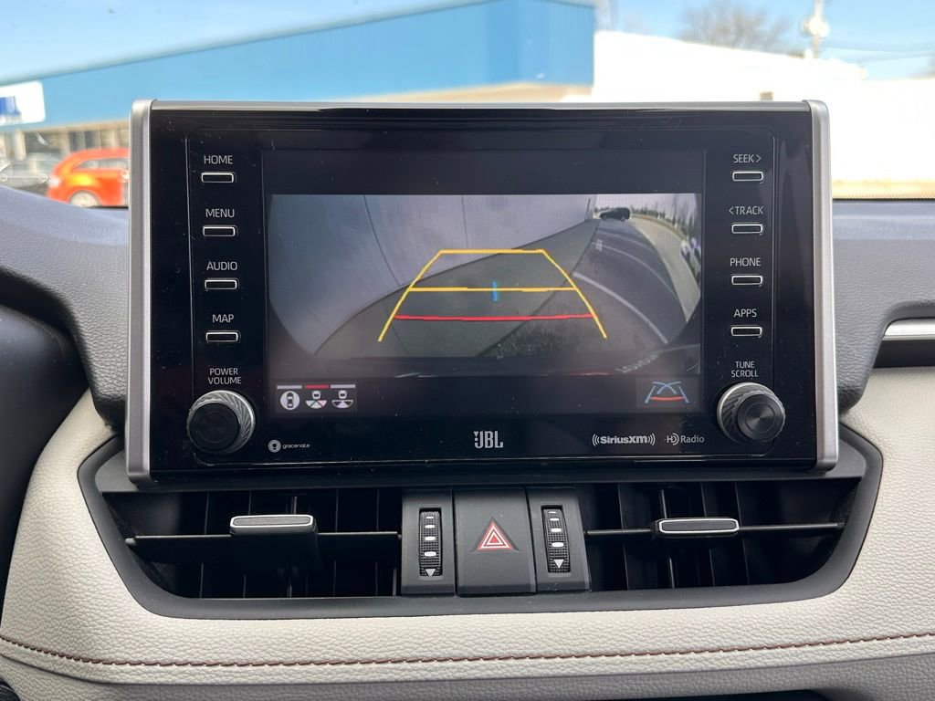 Used 2021 Toyota RAV4 Limited AWD/4WD image 38