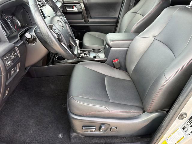 Used 2024 Toyota 4Runner TRD Off-Road Premium image 19