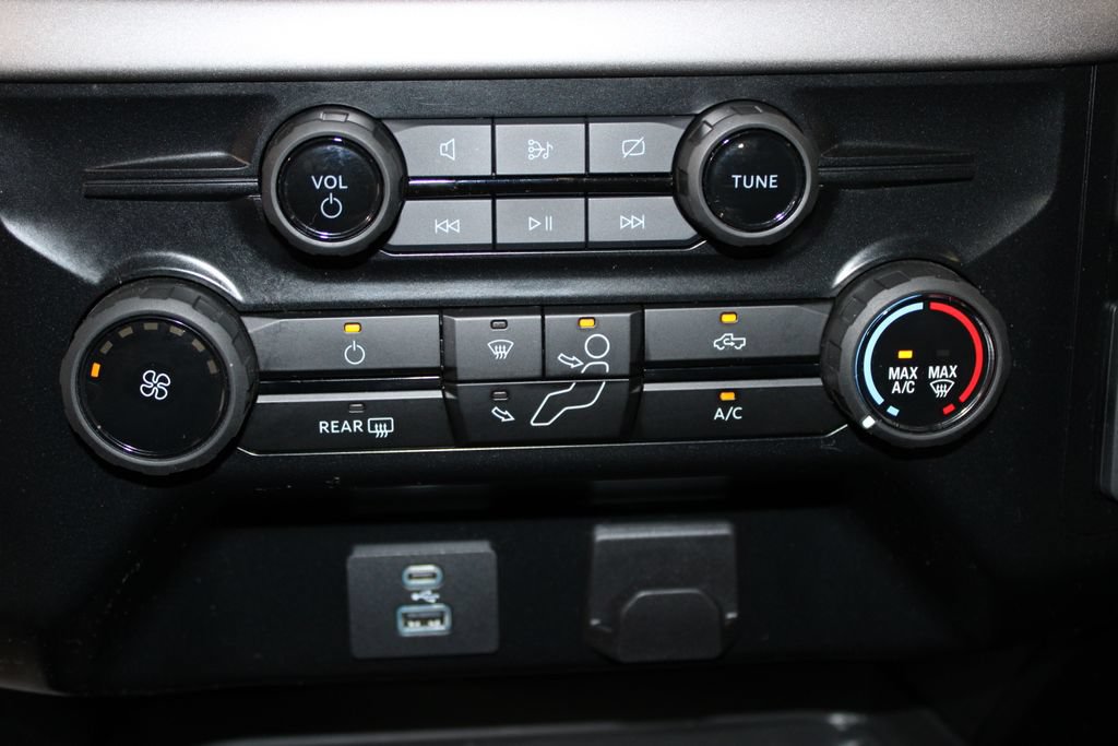 Used 2024 Ford F150 XL AWD/4WD image 39