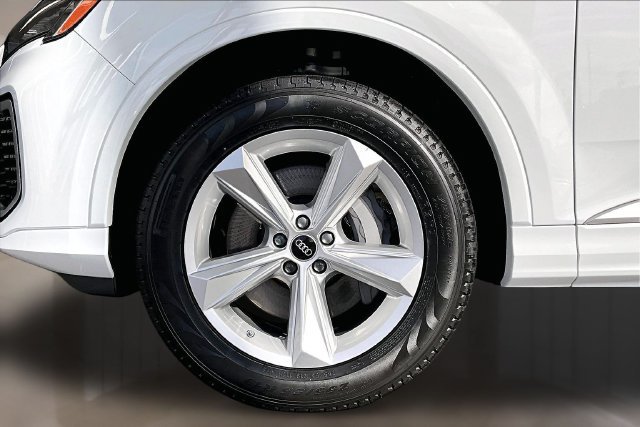 New 2026 Audi Q7 2.0T Premium AWD/4WD image 12
