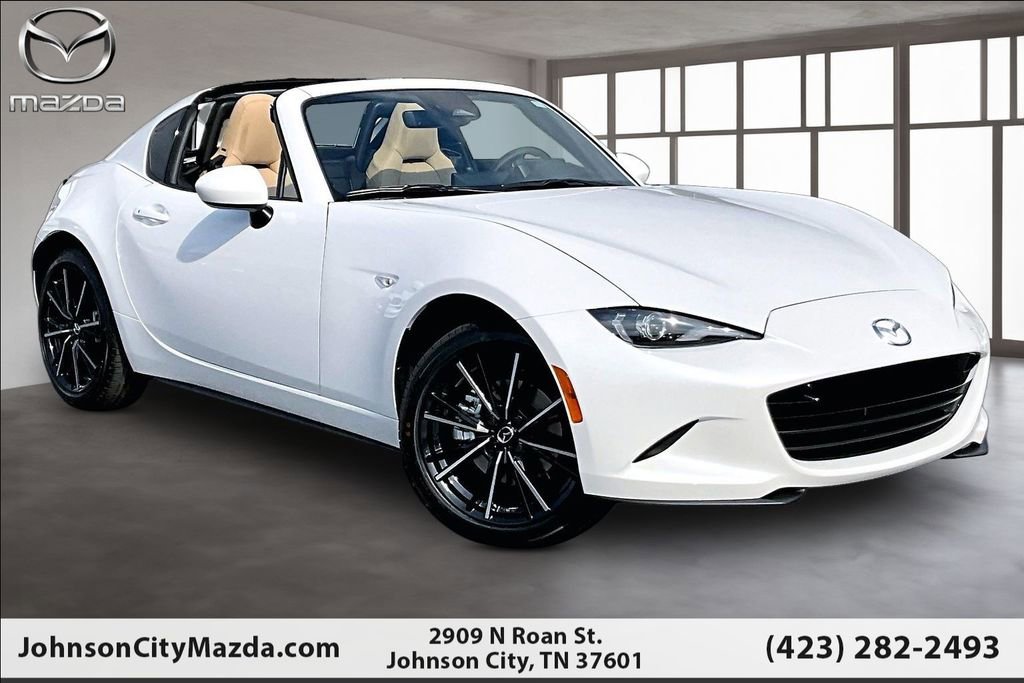 New 2026 MAZDA MX-5 Miata RF Grand Touring RWD image 3