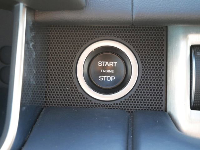 Used 2015 Land Rover Range Rover Supercharged image 26