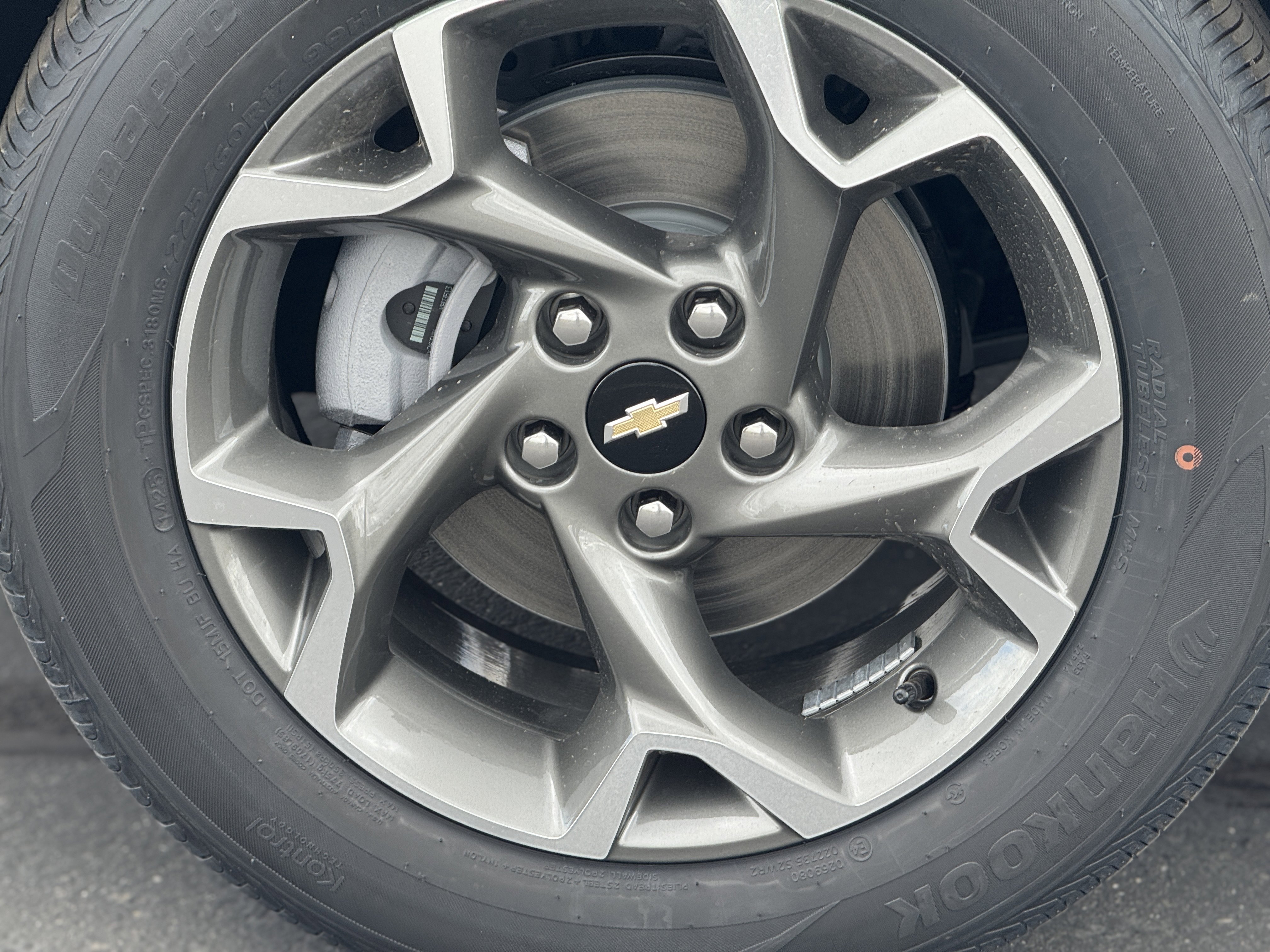 New 2025 Chevrolet Trax LT w/ LT Convenience Package image 7