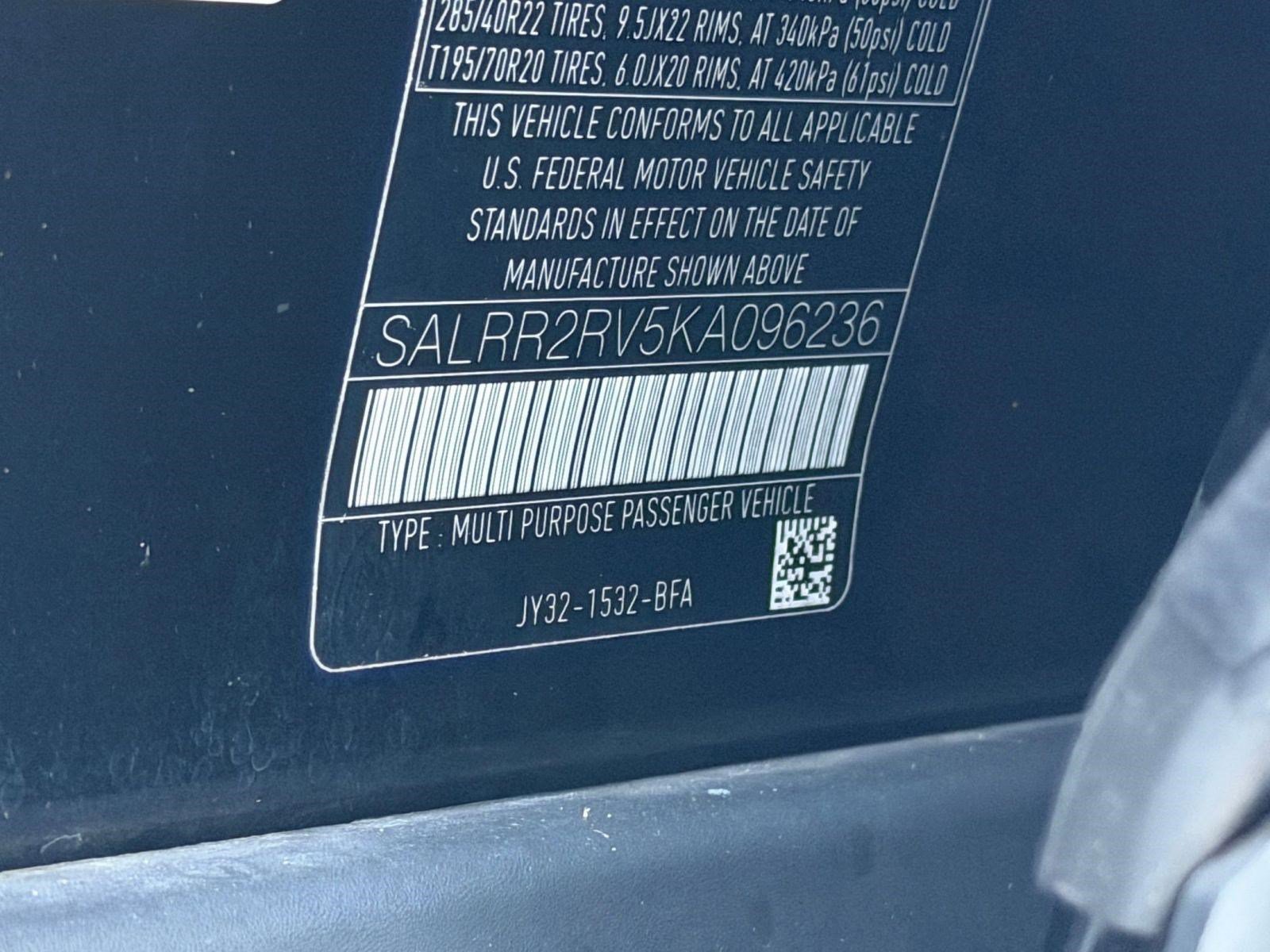 Used 2019 Land Rover Discovery HSE image 21