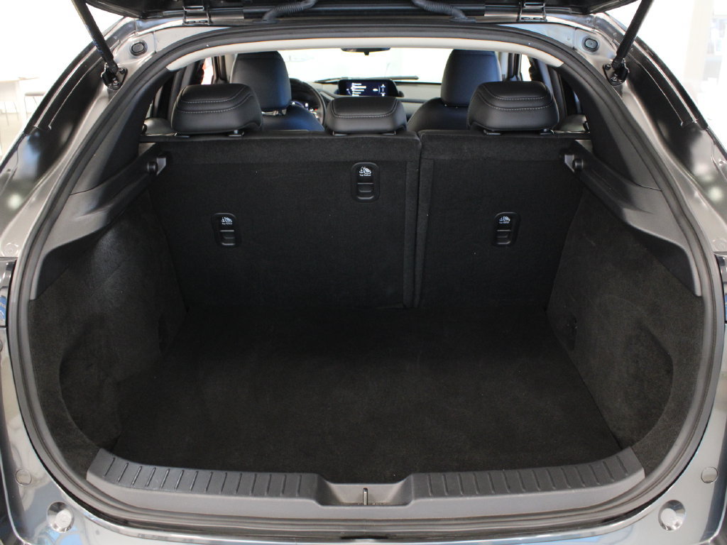 Used 2024 MAZDA CX-30 AWD 2.5 S w/ Select Sport Pkg image 32