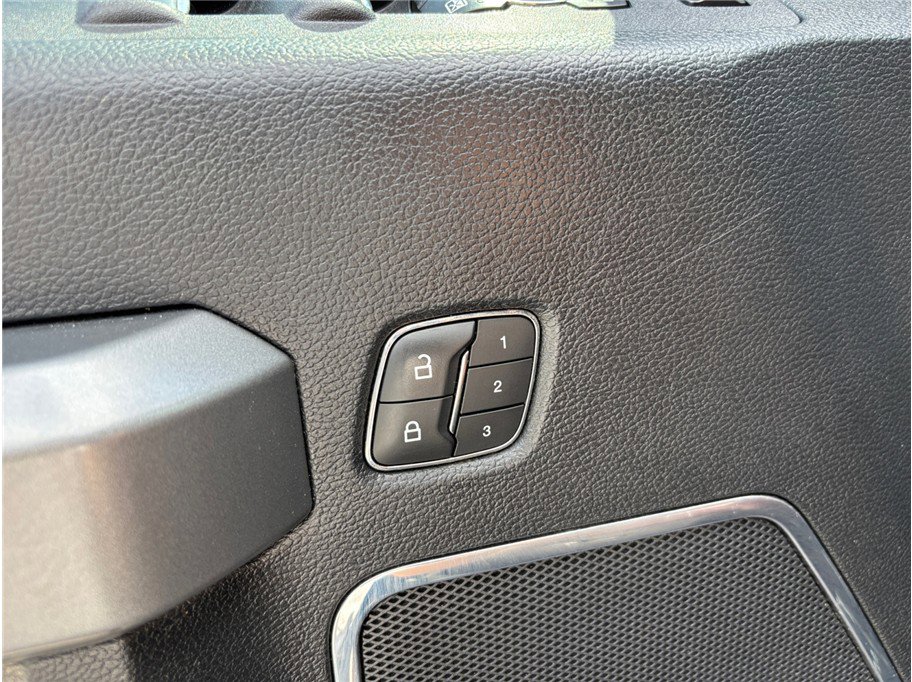 Used 2019 Ford F350 Platinum w/ Platinum Ultimate Package image 26