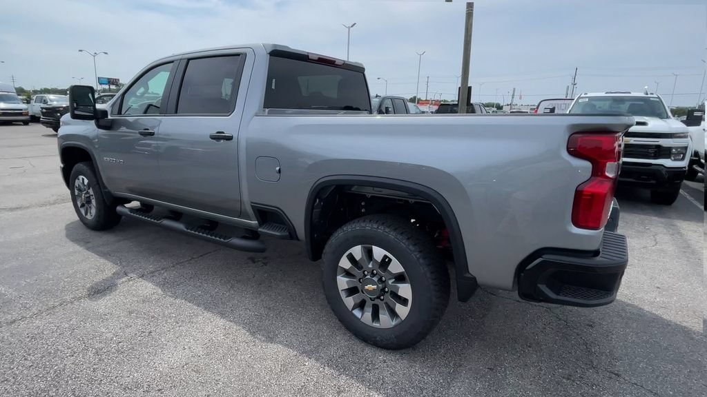 New 2026 Chevrolet Silverado 2500 Custom w/ Custom Value Package AWD/4WD image 8