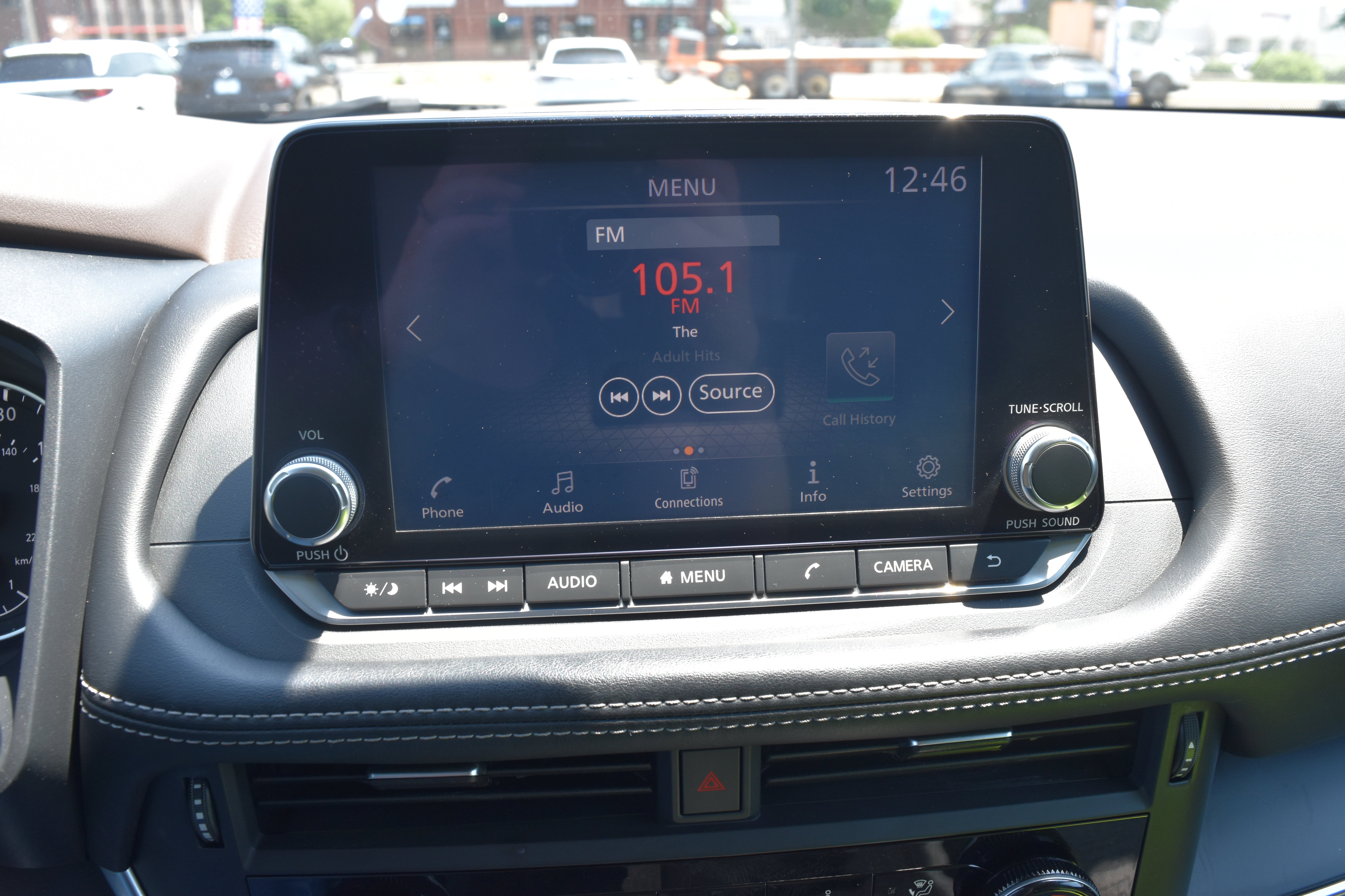Used 2021 Nissan Rogue S AWD/4WD image 19