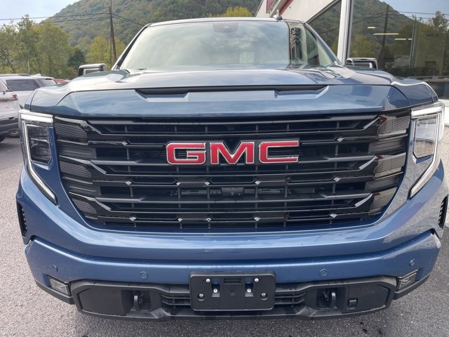 New 2026 GMC Sierra 1500 Elevation w/ Elevation Premium Package image 3