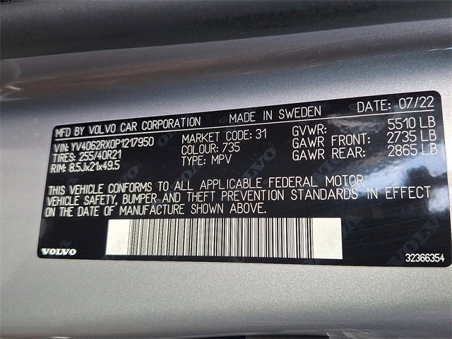 Certified 2023 Volvo XC60 B6 Ultimate w/ Protection Package Premier image 24