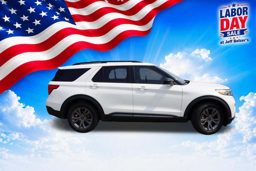 Certified 2024 Ford Explorer XLT w/ Equipment Group 202A AWD/4WD image 3