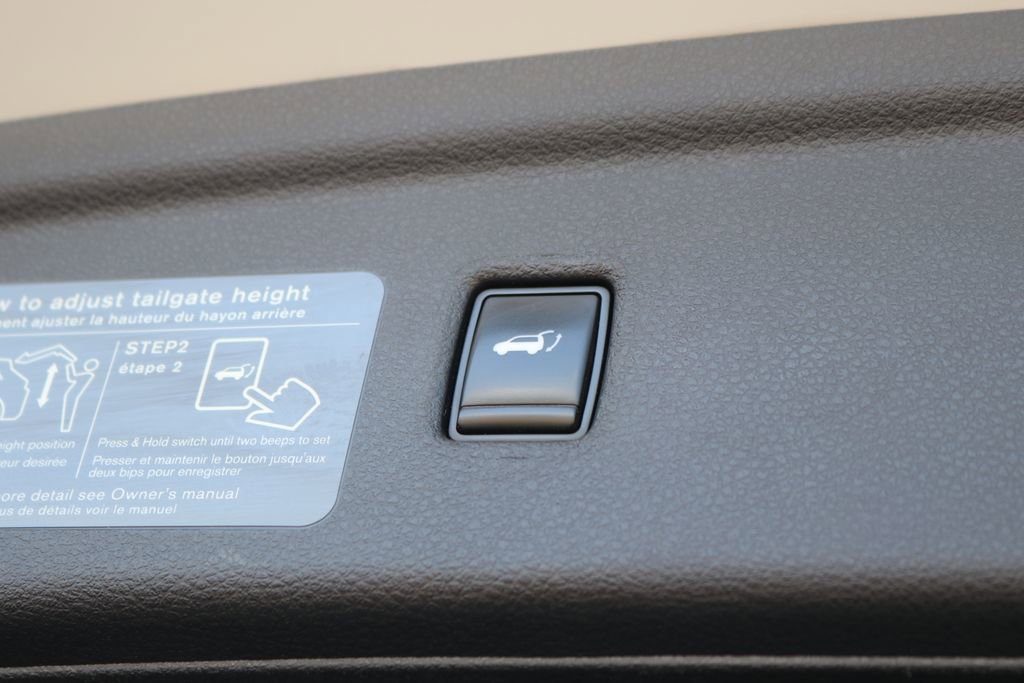 Certified 2020 INFINITI QX50 Luxe w/ Navigation Package image 25