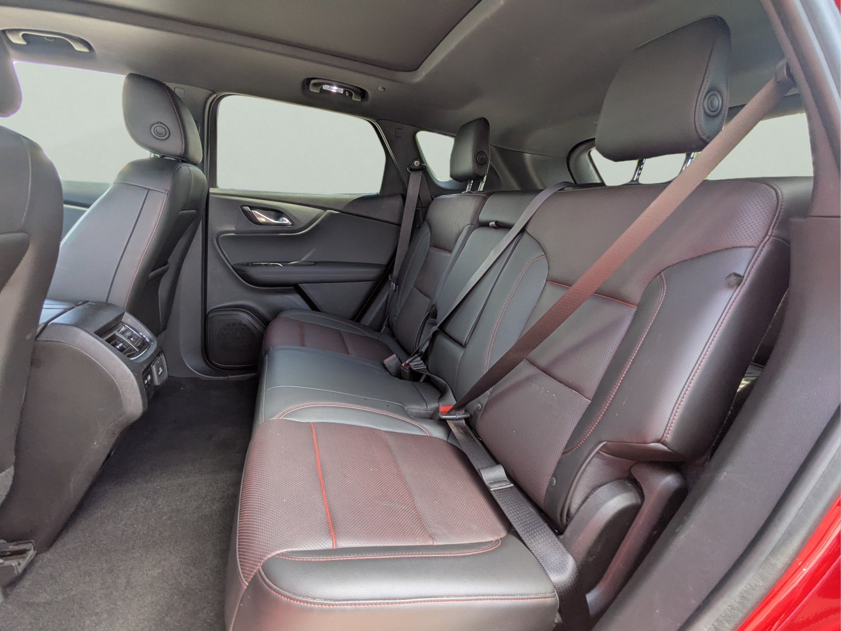 Used 2020 Chevrolet Blazer RS AWD/4WD image 12