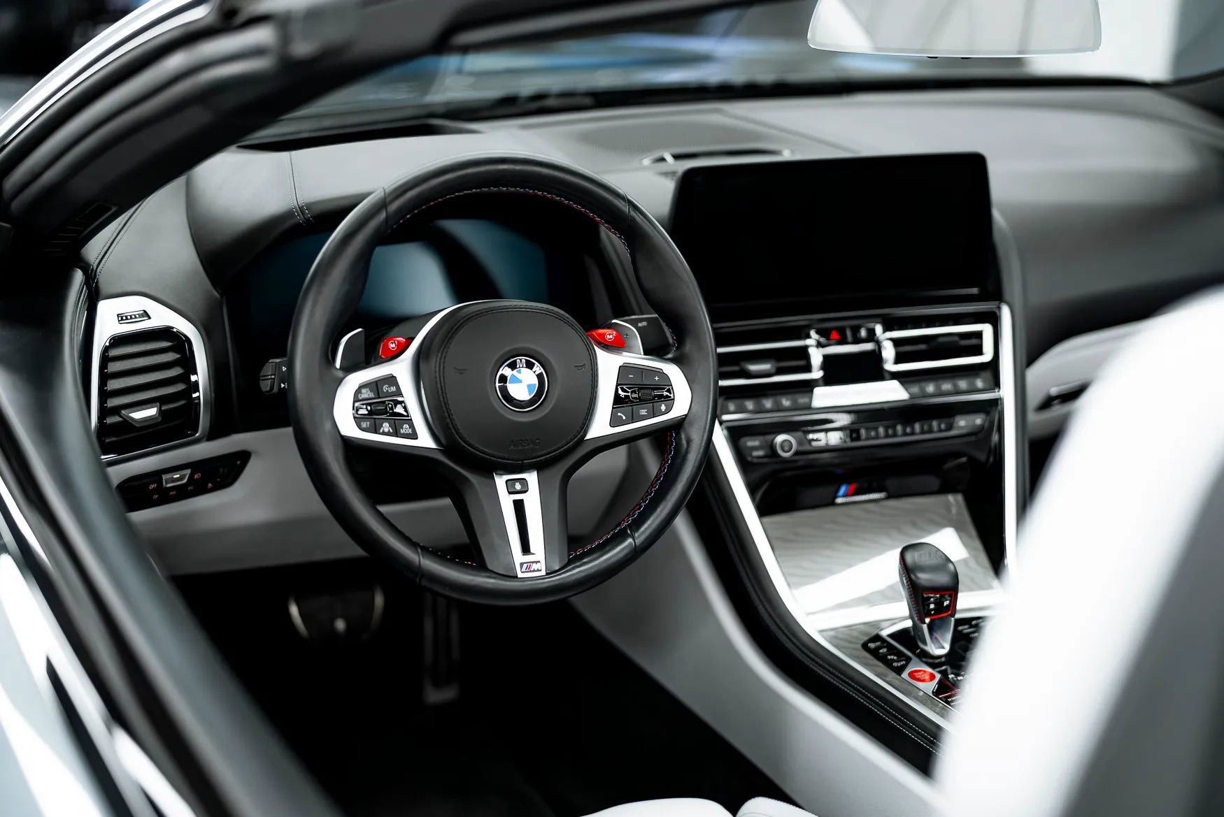 Used 2023 BMW M8 Competition AWD/4WD image 15