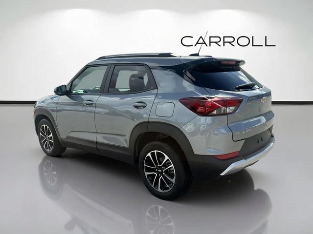Used 2025 Chevrolet TrailBlazer LT w/ Driver Confidence Package FWD image 5