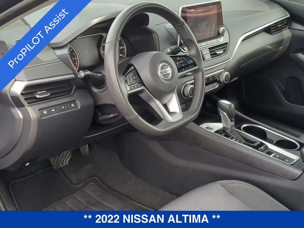 Used 2022 Nissan Altima 2.5 SV w/ SV Premium Package AWD/4WD image 13