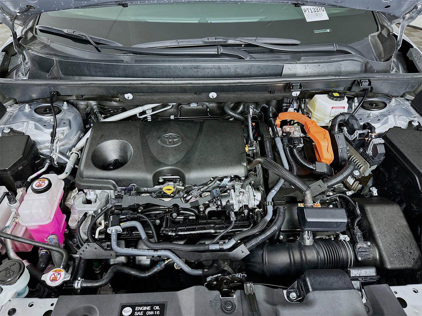 Used 2024 Toyota RAV4 XSE w/ Advanced Technology Package image 32