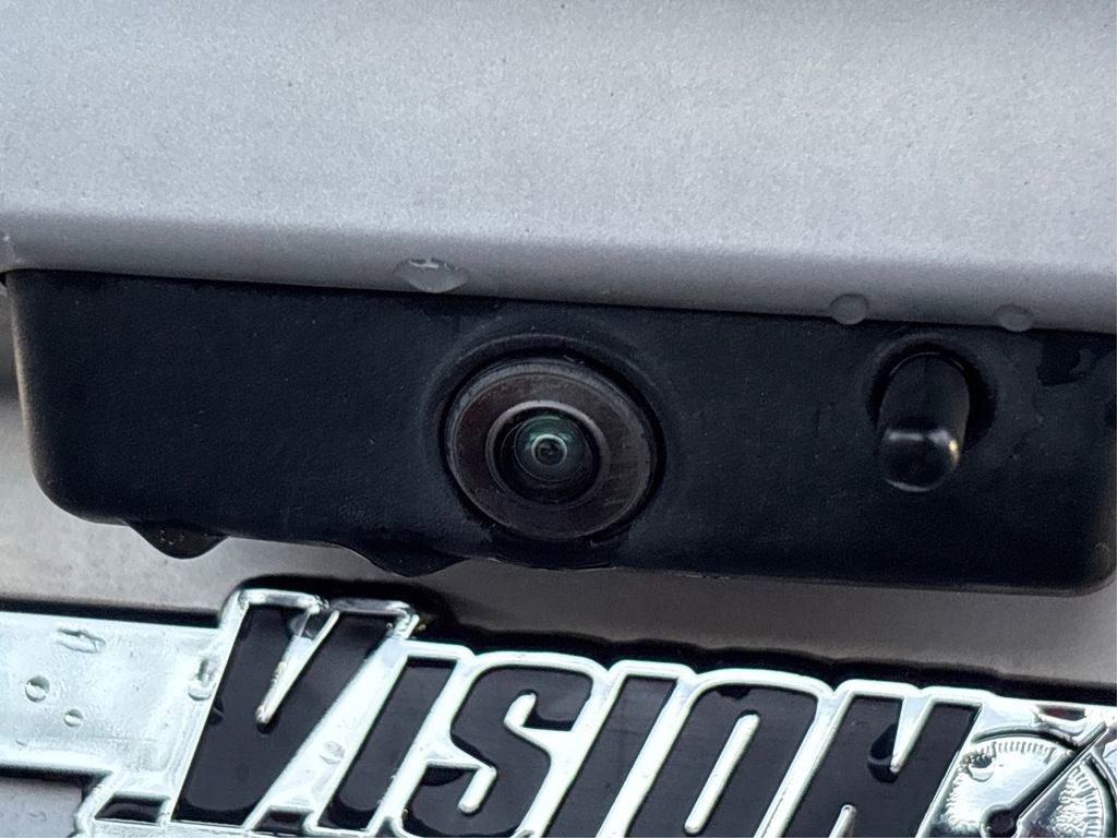 Used 2023 Land Rover Defender 90 S image 13