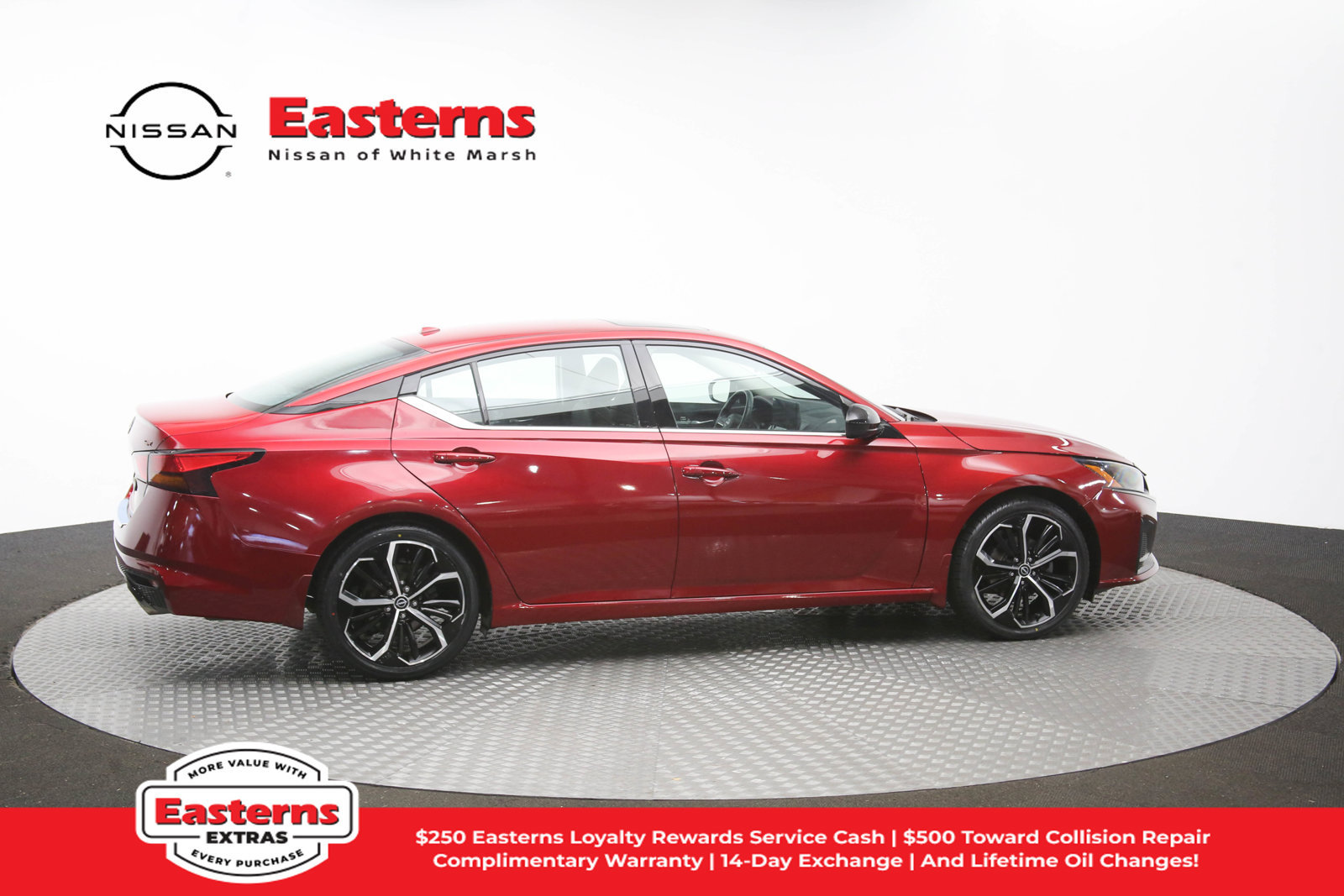 Used 2023 Nissan Altima 2.5 SR w/ SR Premium Package FWD image 43