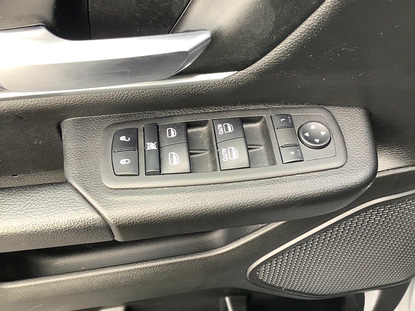 Certified 2022 RAM 1500 Big Horn AWD/4WD image 9