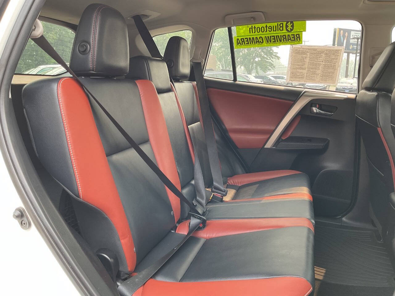 Used 2015 Toyota RAV4 Limited w/ Technology Package AWD/4WD image 37