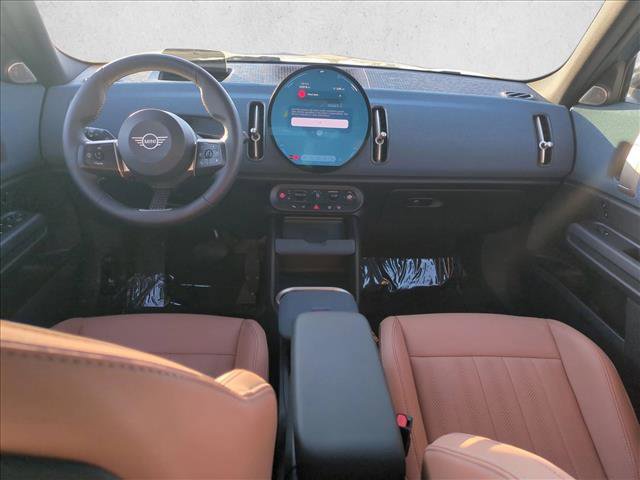 Used 2025 MINI Cooper Countryman S w/ Comfort Package Max image 18