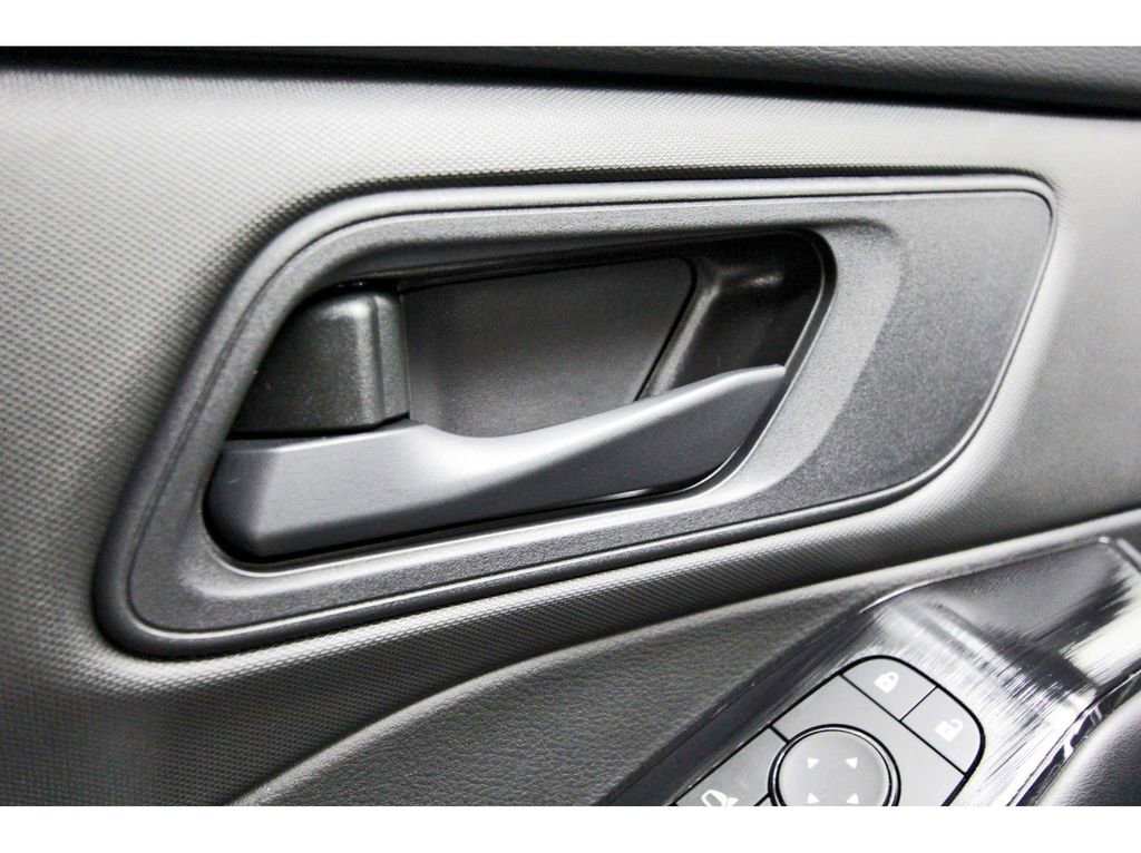 Certified 2024 Nissan Rogue S image 18