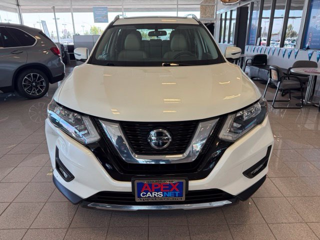 Used 2018 Nissan Rogue SV w/ Sun & Sound Touring Package AWD/4WD image 8