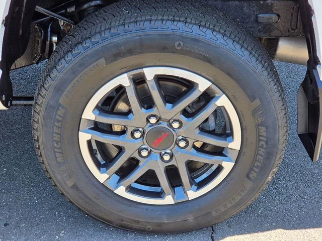 Used 2024 Toyota Tacoma TRD Sport w/ TRD Sport Upgrade Package AWD/4WD image 15