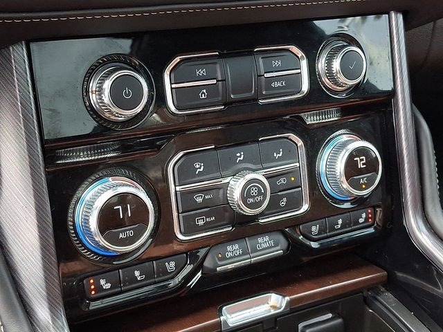 Used 2023 GMC Yukon Denali Ultimate AWD/4WD image 16