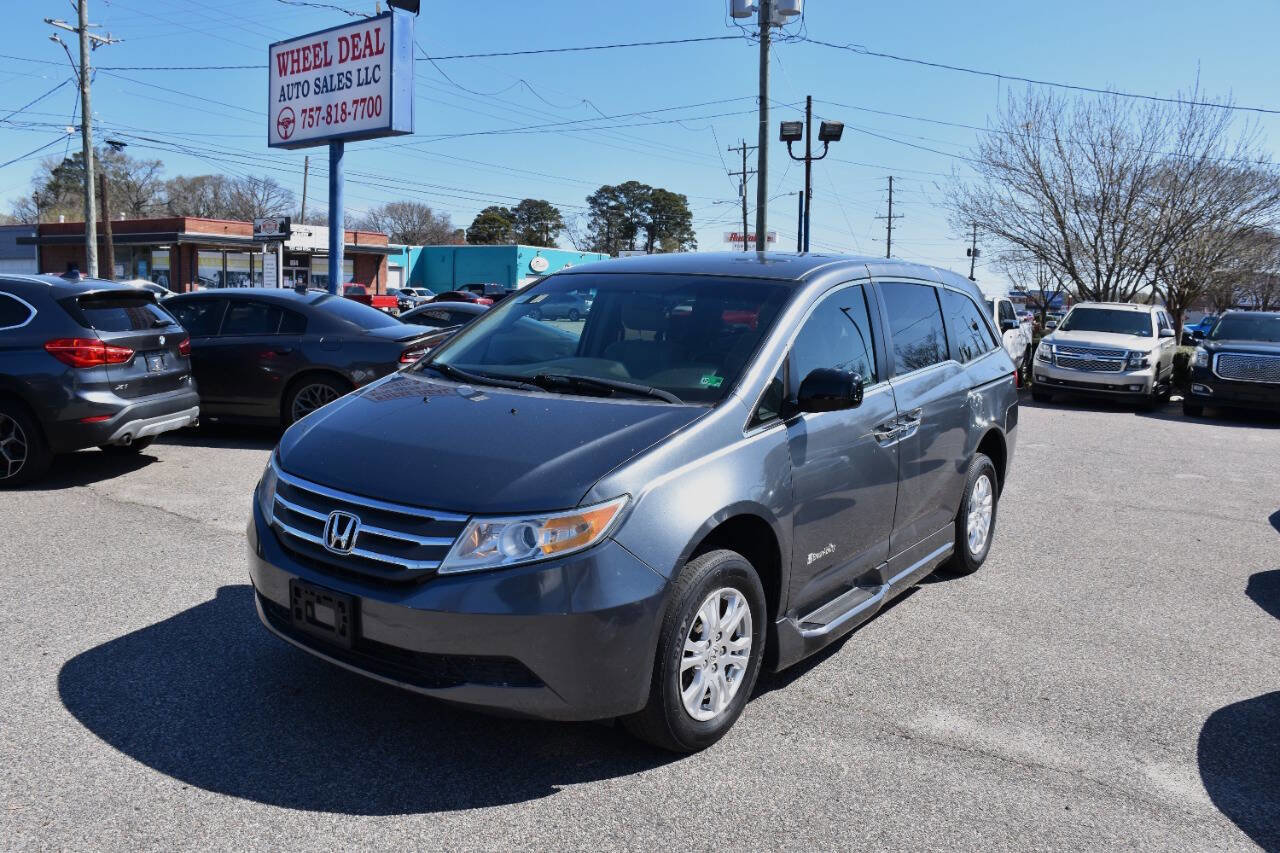 Used 2011 Honda Odyssey EX image 3