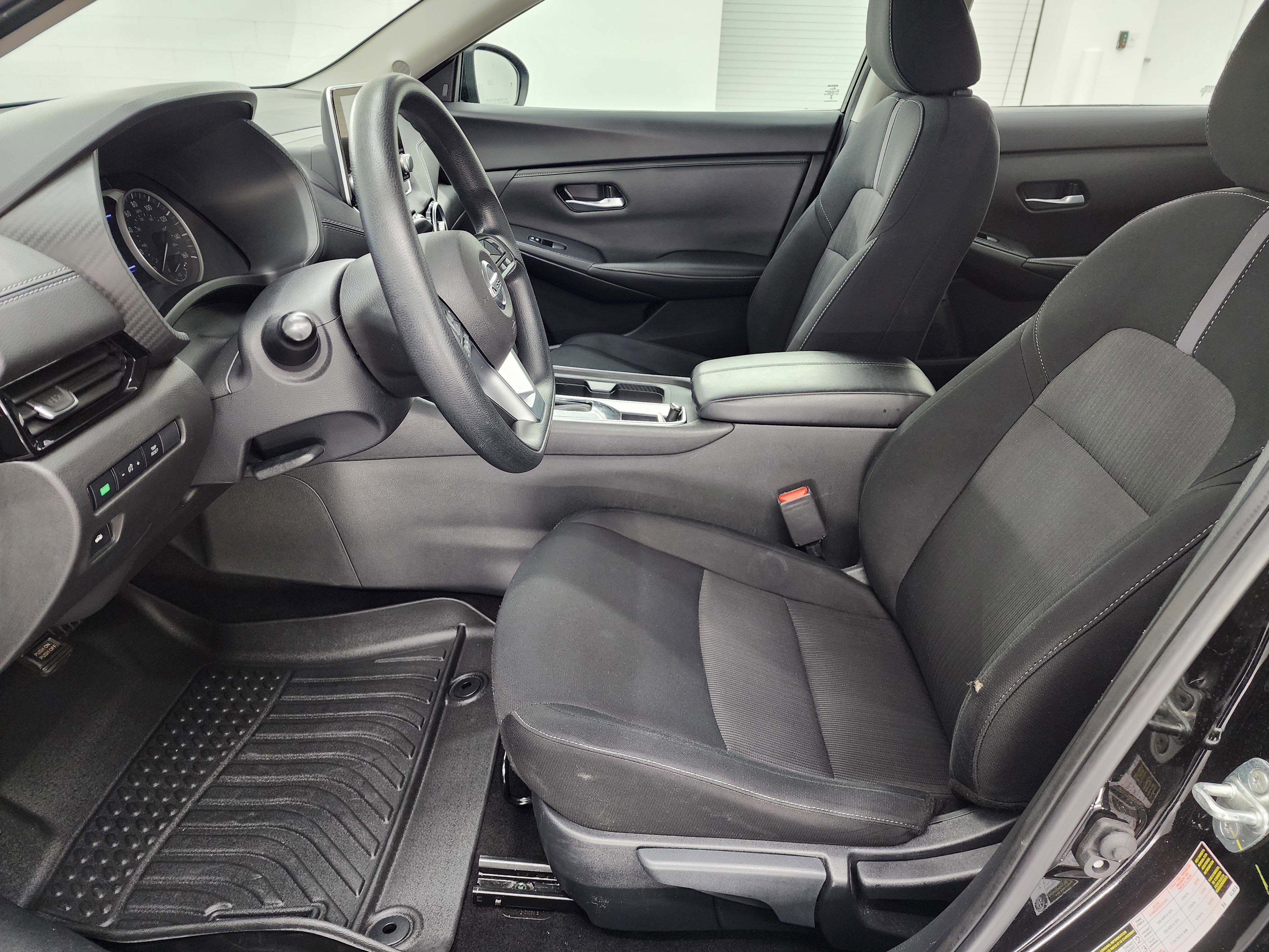 Used 2023 Nissan Sentra SV image 8