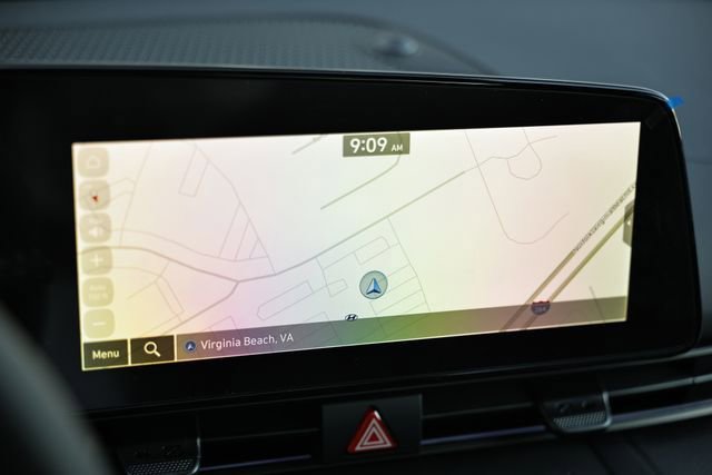 New 2025 Hyundai Elantra SEL image 14