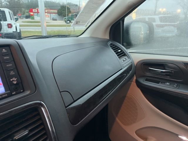 Used 2017 Dodge Grand Caravan SE w/ Power Window Group image 22