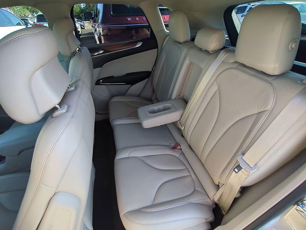 Used 2019 Lincoln MKC Select w/ Select Plus Package image 14