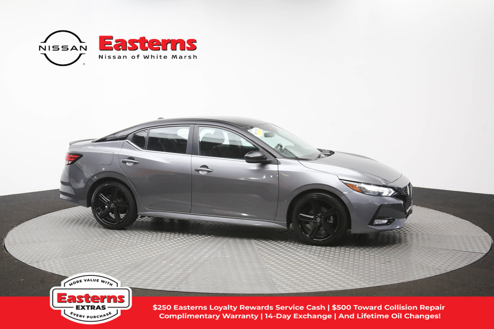 Used 2023 Nissan Sentra SR w/ Midnight Edition Package FWD image 44