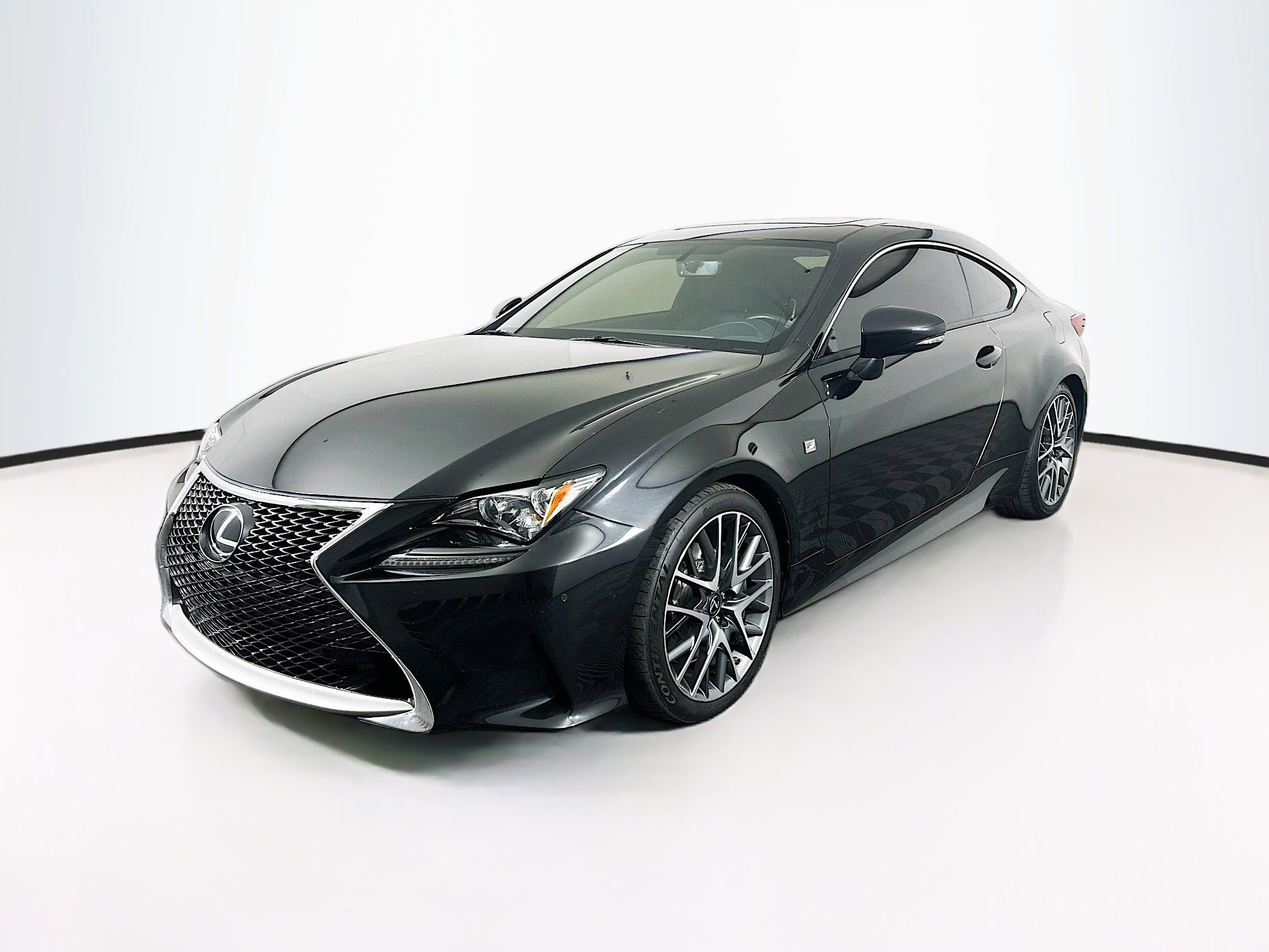 Used 2017 Lexus RC 200t F Sport image 3