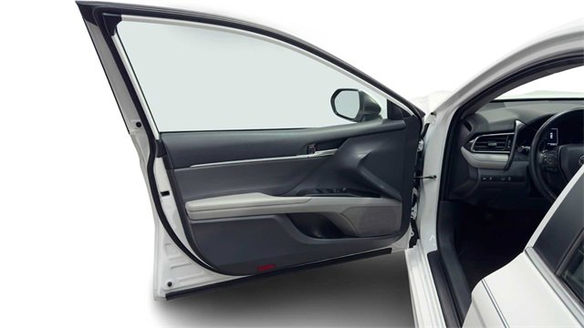 Used 2021 Toyota Camry SE w/ Convenience Package image 10