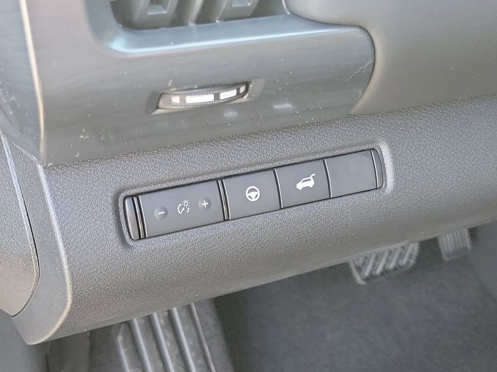 New 2026 Nissan Pathfinder SL AWD/4WD image 24