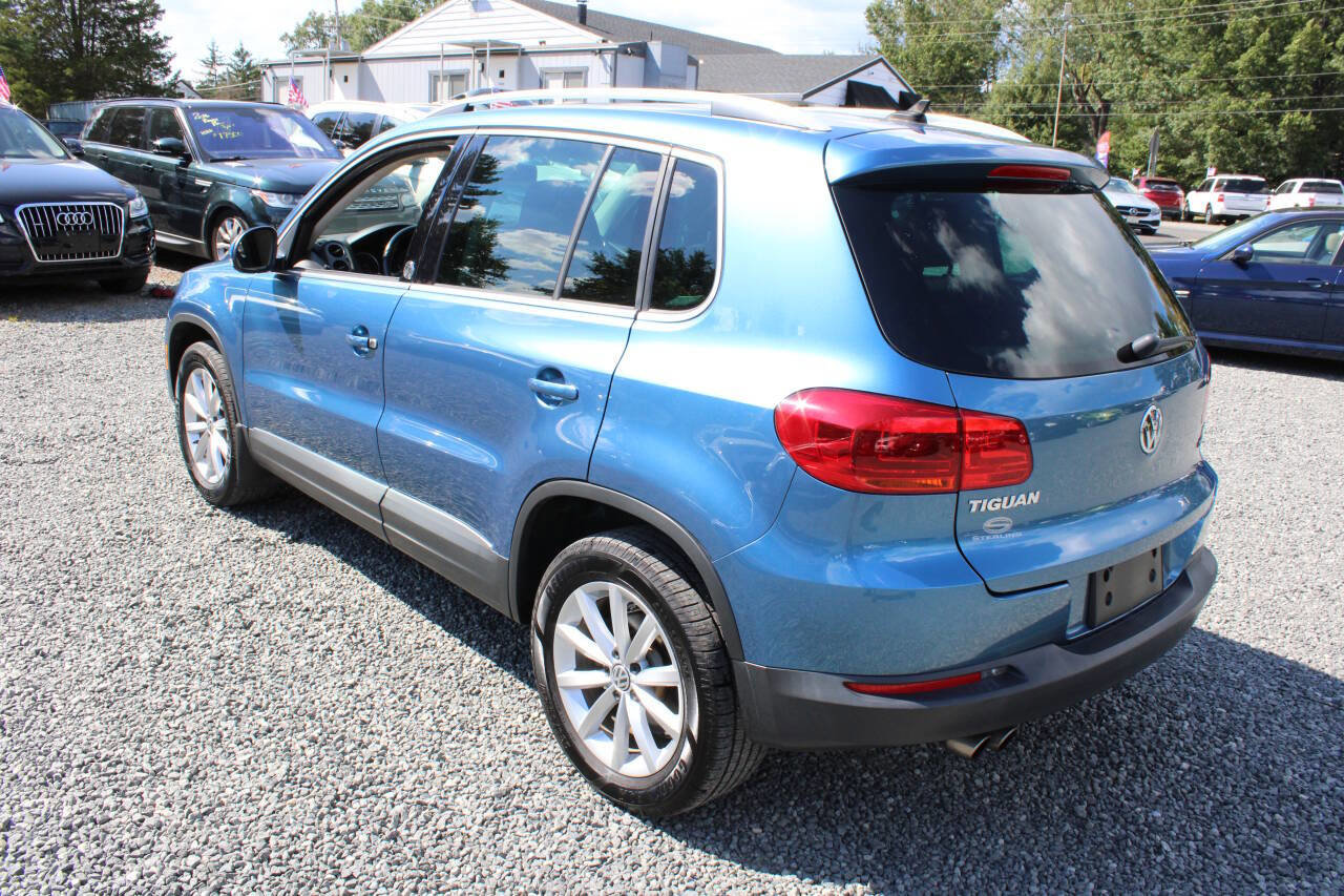 Used 2017 Volkswagen Tiguan Wolfsburg Edition image 9