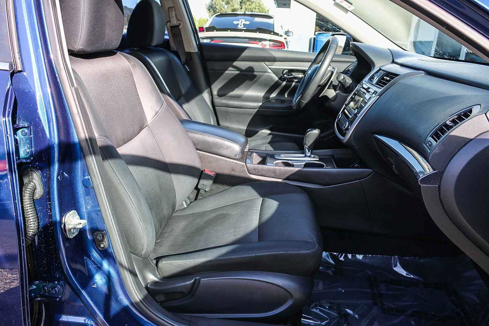Used 2018 Nissan Altima 2.5 SR FWD image 15