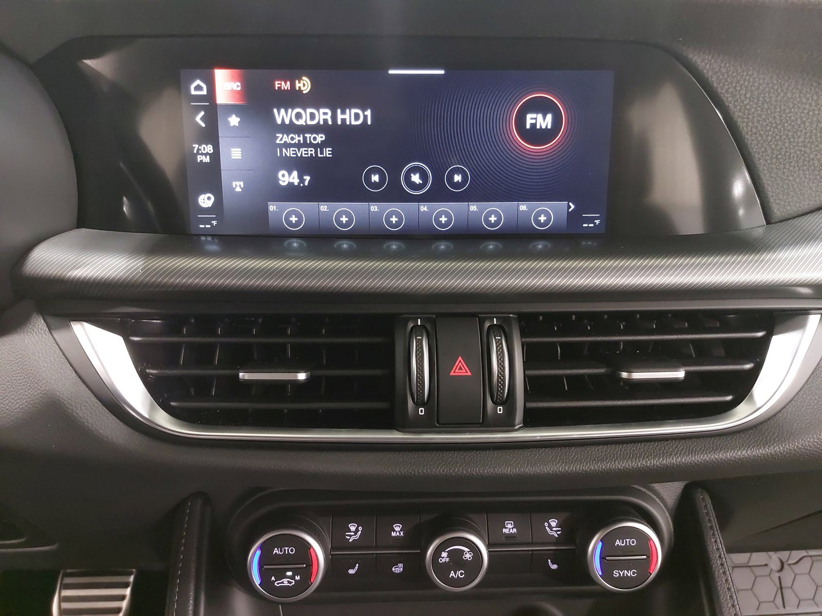 New 2025 Alfa Romeo Stelvio Sprint w/ Veloce Package image 21