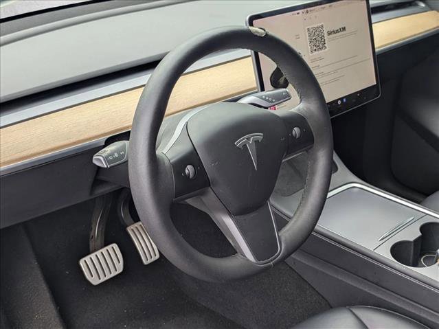 Used 2022 Tesla Model Y Performance image 9