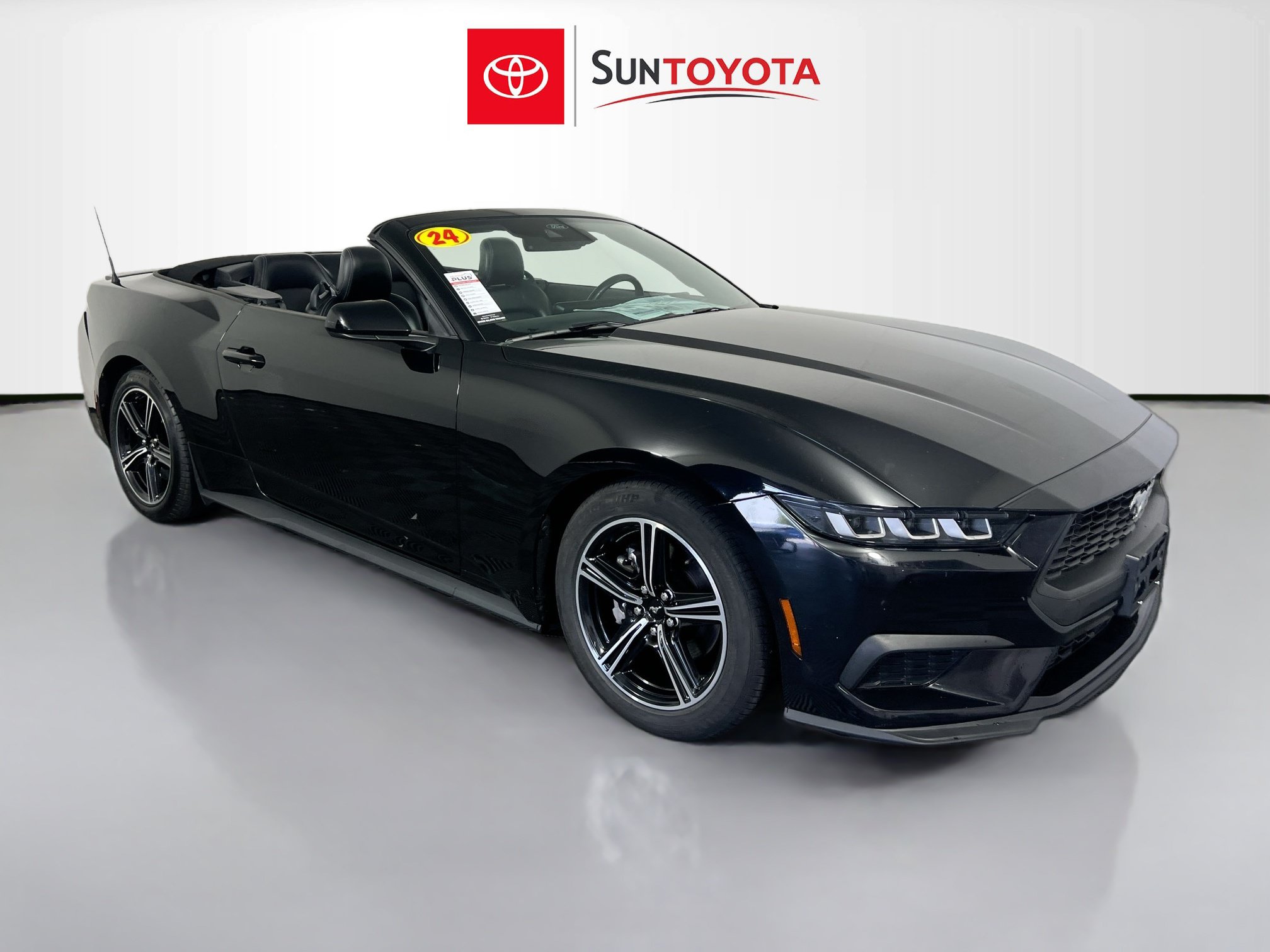 Used 2024 Ford Mustang Premium RWD image 36