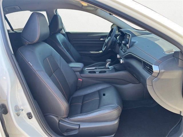 Used 2019 Nissan Altima 2.5 SR image 15