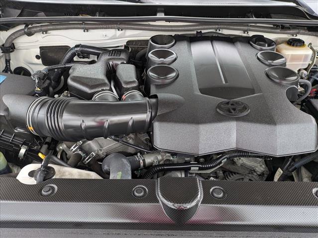 Used 2014 Toyota 4Runner SR5 image 23