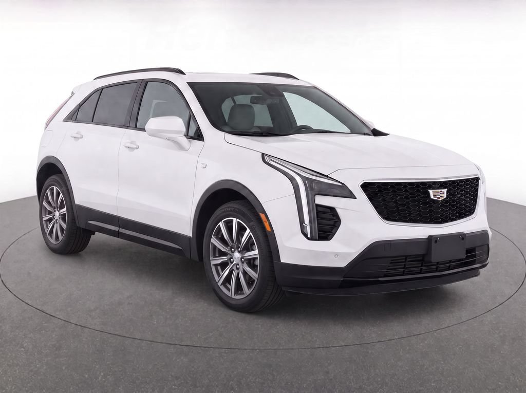 Used 2023 Cadillac XT4 Sport FWD image 2