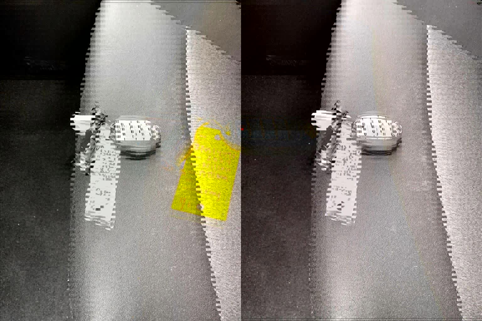 Used 2024 Nissan Altima 2.5 SV image 15