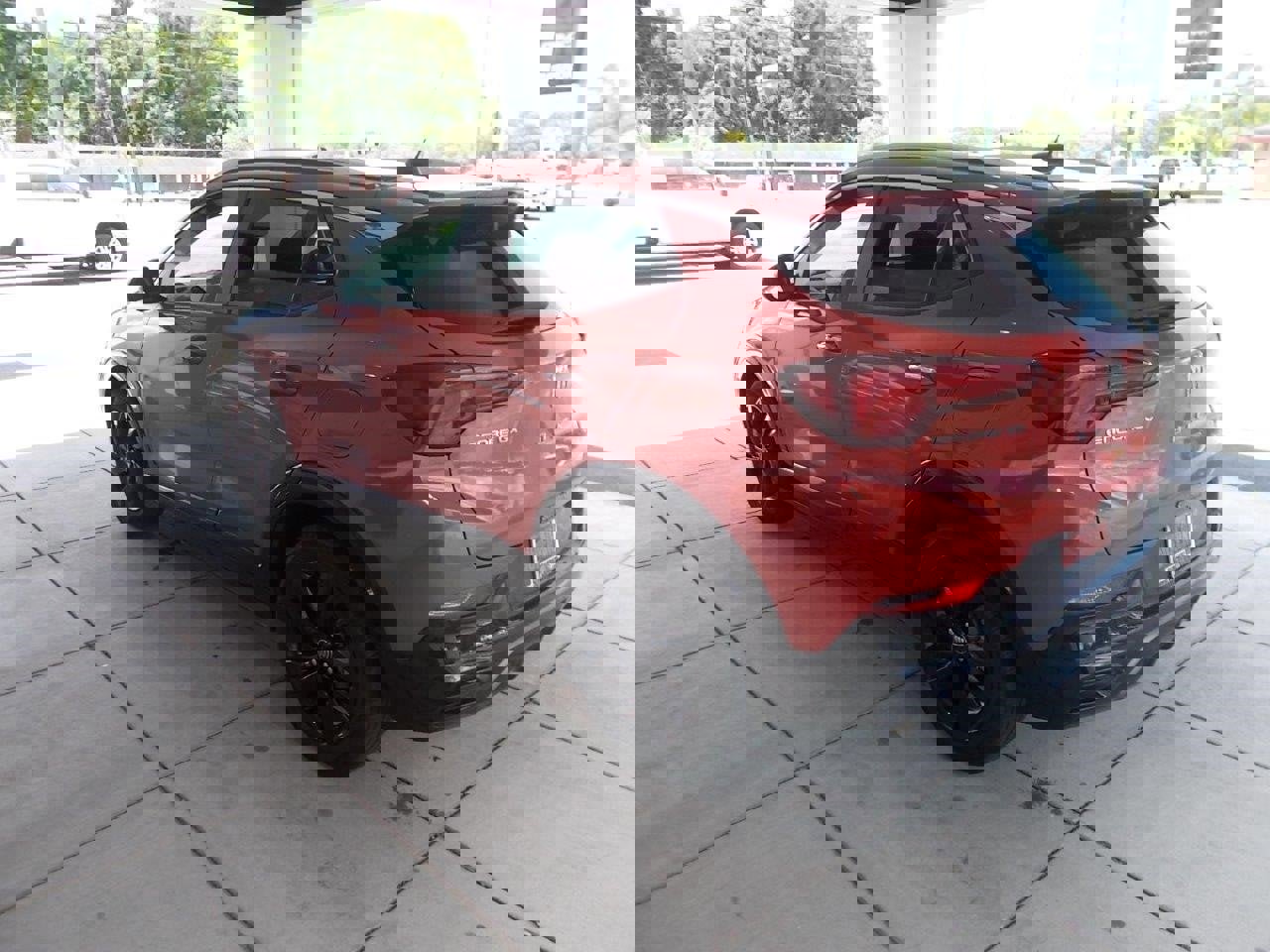 Used 2024 Buick Encore GX Sport Touring w/ Comfort Package image 5