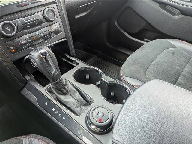 Used 2018 Ford Explorer XLT w/ Equipment Group 202A image 11